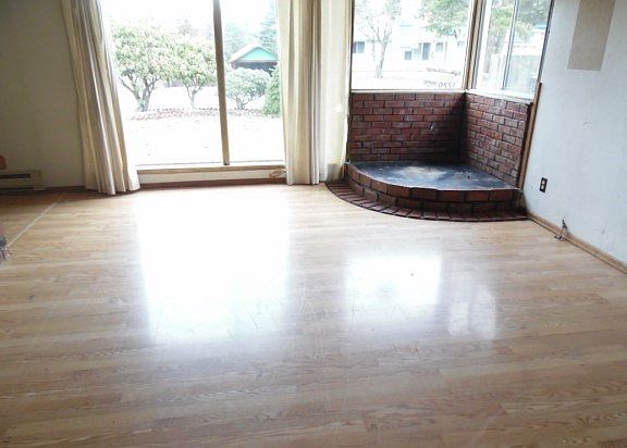 5th image of 1220 W 9th St