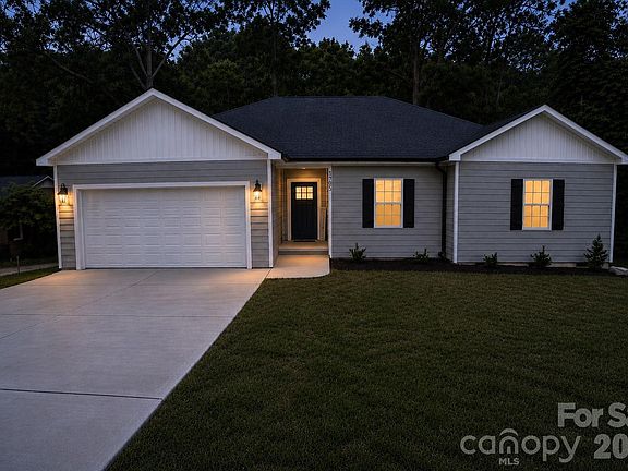 2nd image of 1705 Kallaramo Rd