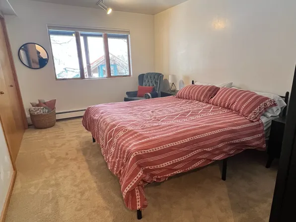 216 E Homestead Dr, Basalt, CO 81621