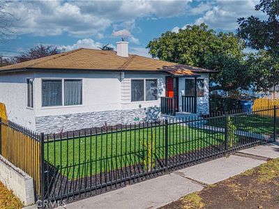 1253 E 104th St, Los Angeles, CA, 90002