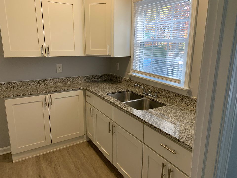 Dolphin Apartments 730 W Dolphin St Siler City, NC Zillow