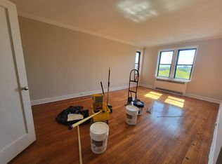 8449 Elmhurst Ave APT 3E, Elmhurst, NY 11373