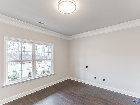 5th image of 29530 Eagle Brook Dr