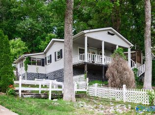 808 Lake Logan Rd, Ardmore, TN 38449