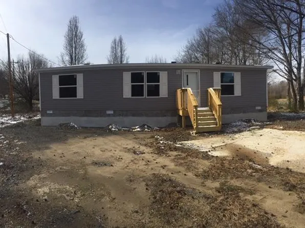 878 Long St, Mc Ewen, TN 37101