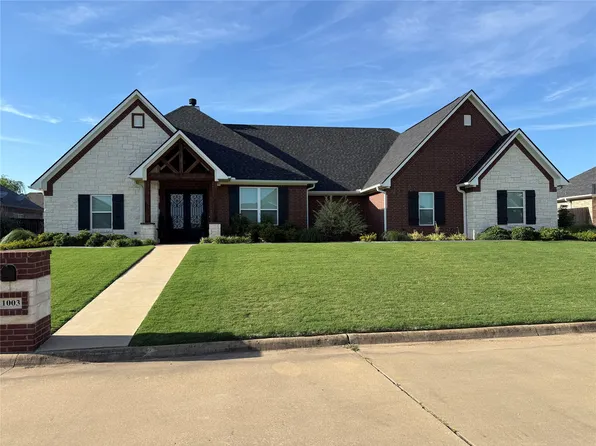 1003 Stone Bridge St, Mt Pleasant, TX 75455