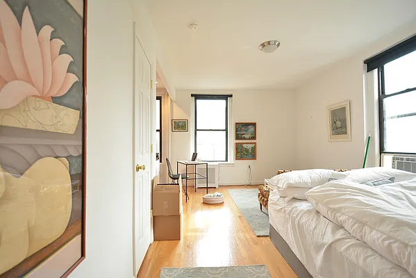 Rented by Keller Williams NYC | media 17