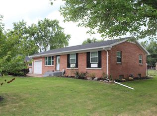 2908 Eastbrooke Dr, Evansville, IN 47711