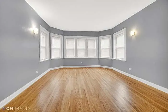 8040 S Maryland Ave #2 — Photo 8