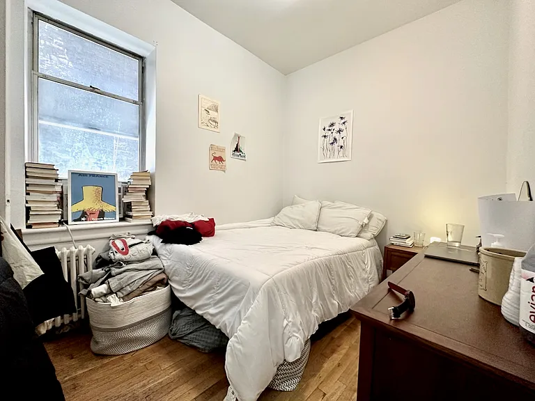 13 W 100th St #4B — Photo 3