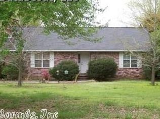 107 Alisha Ln, Searcy, AR 72143