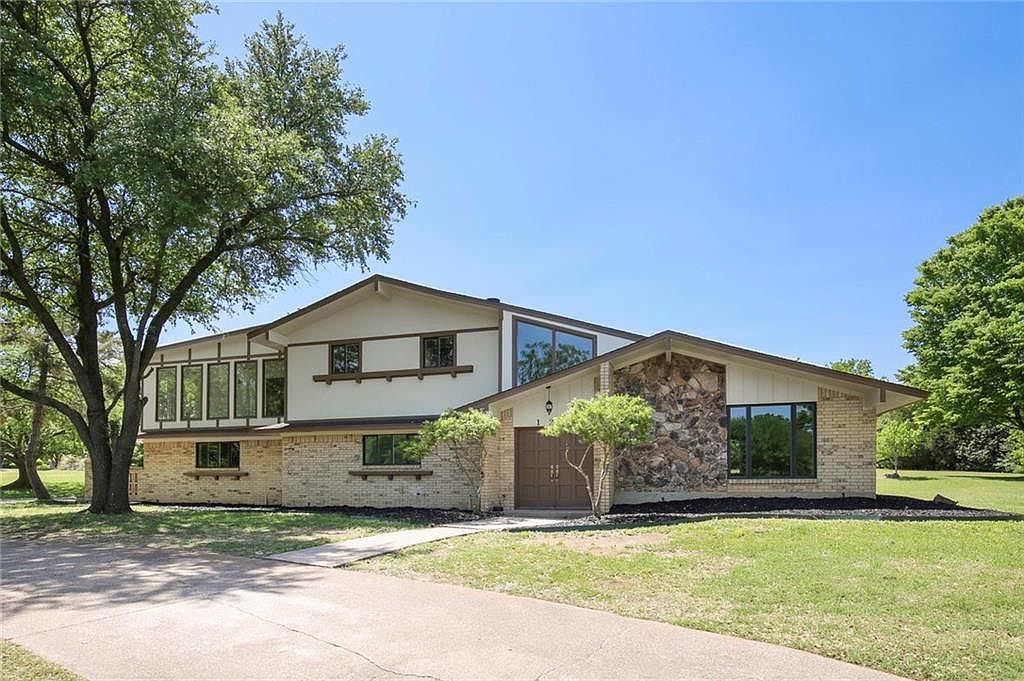 1202 Rock Springs Rd Duncanville TX 75137 Zillow