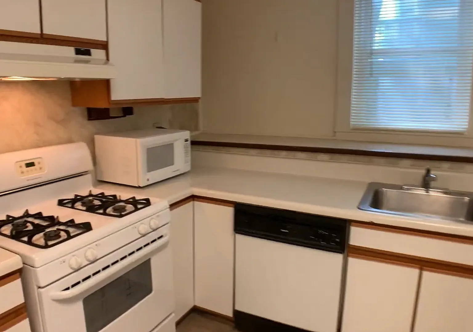 125 Highland Place - 1 — Photo 4