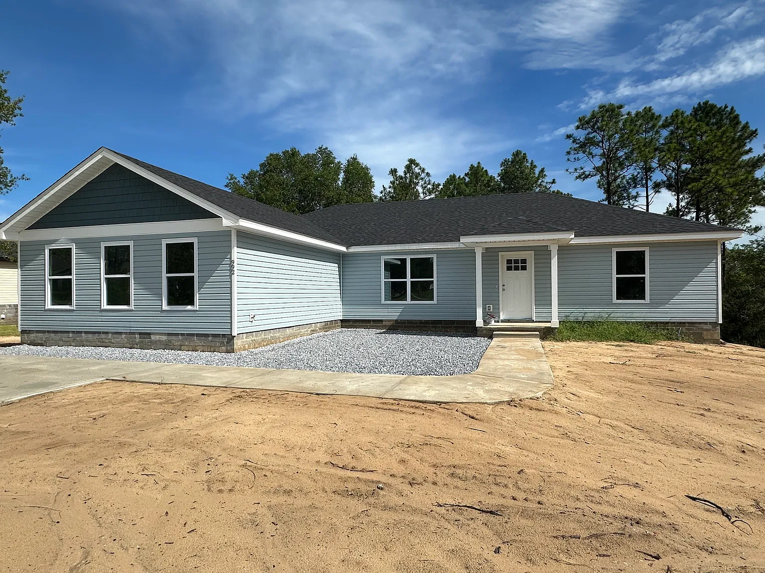 922 Oakwood Lakes Blvd — Photo 1