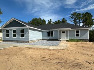 922 Oakwood Lakes Blvd, Defuniak Springs, FL 32433