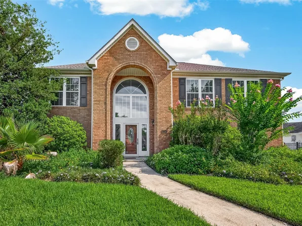 2207 Troon Dr, League City, TX 77573