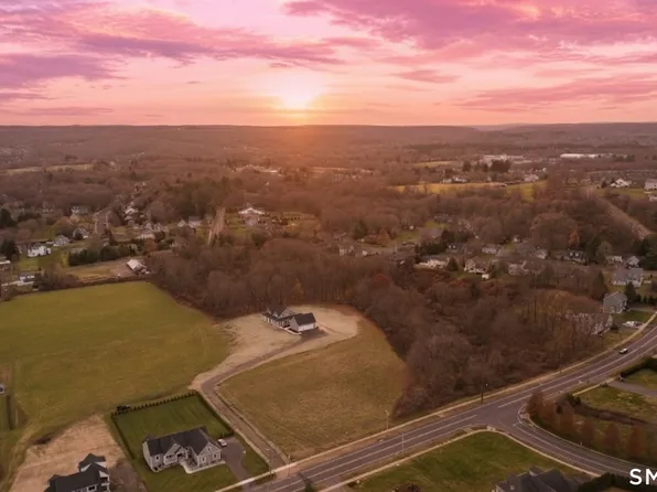 439 James P Casey Road, Bristol, CT 06010