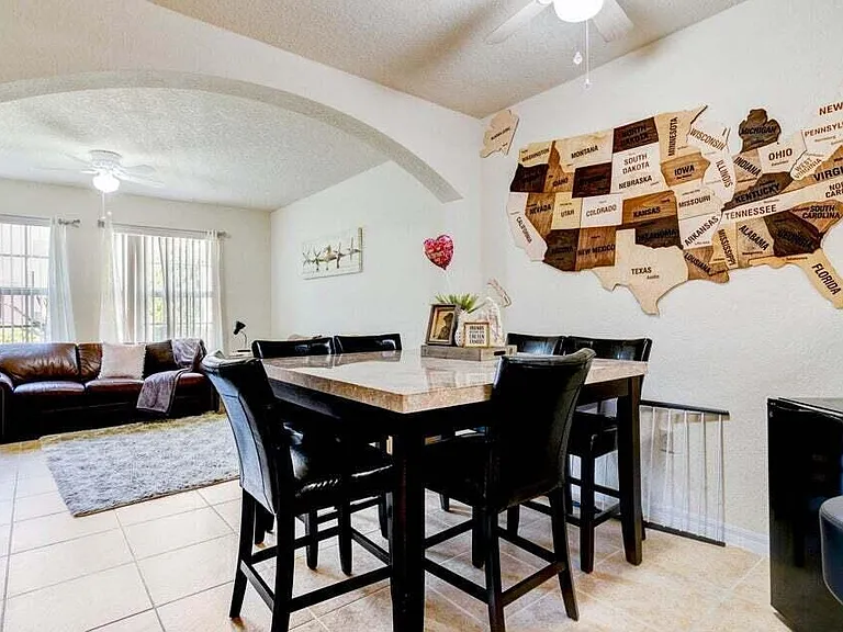 130 Peacock Blvd #16 — Photo 4