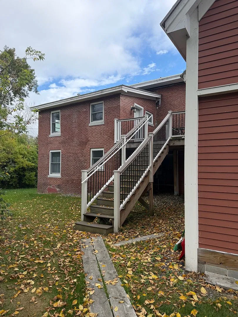108 Harpswell Rd — Photo 3