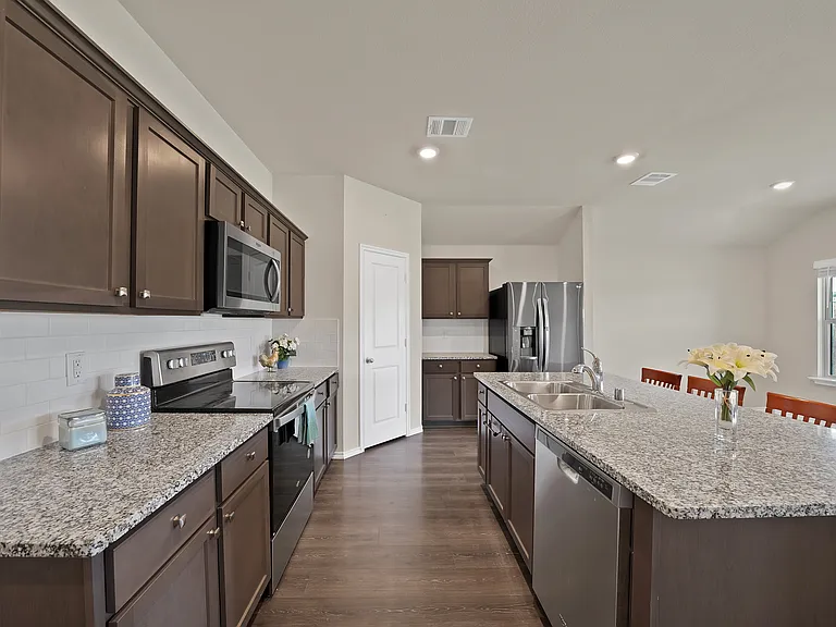 1311 Emi Kate Ln — Photo 29