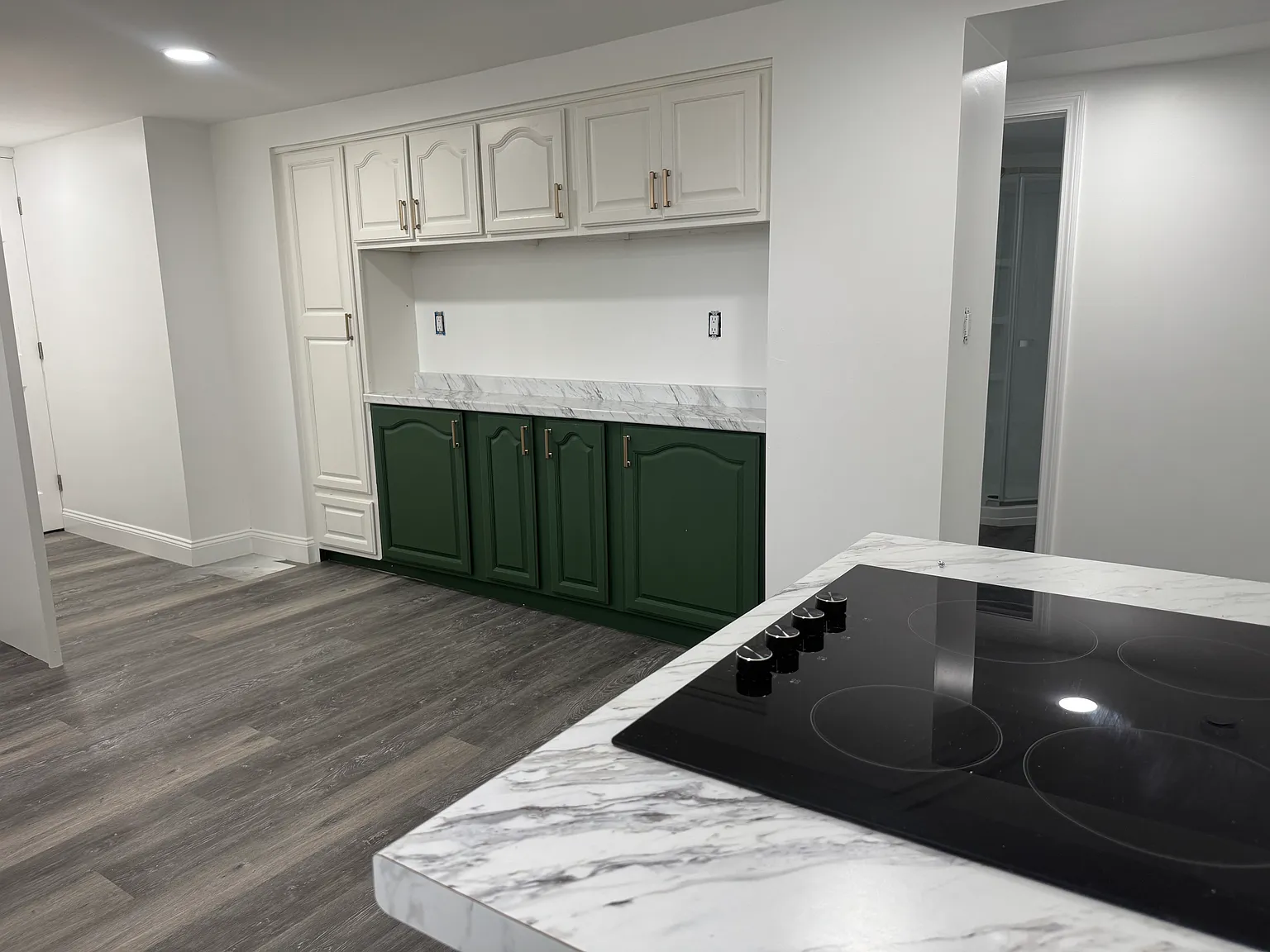 2 bed, 750 sqft, $1,800 — Photo 3