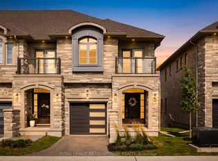 675 Victoria Rd N #5, Guelph, ON N1E 5J2