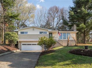 5202 Lew St, Finleyville, PA