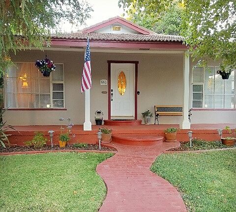 2nd image of 551 McKinley Ave