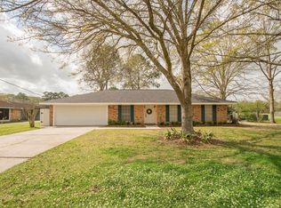 104 Leonard Dr, Lafayette, LA 70507