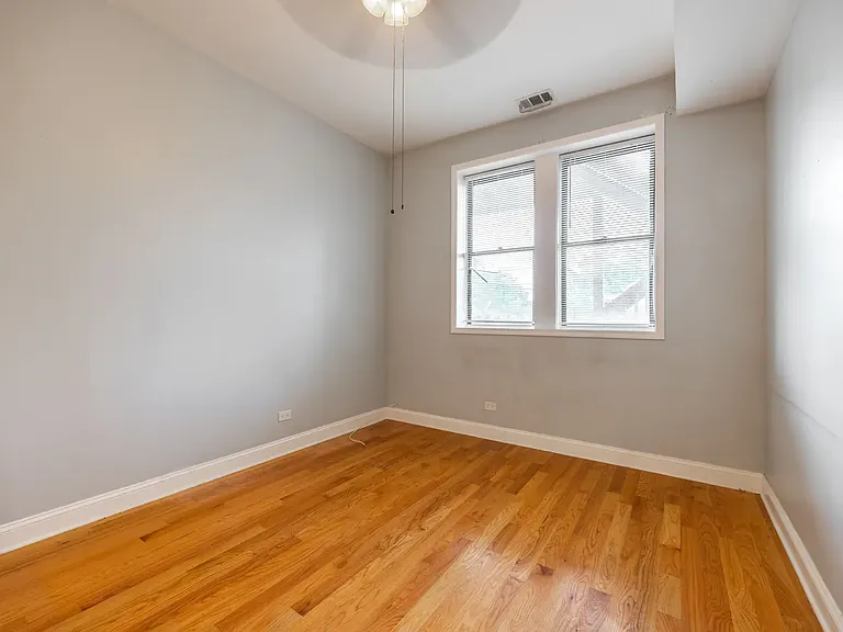2148 N Milwaukee Ave #3R — Photo 9