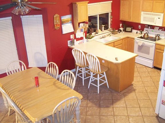 Tile flooring in kitchen and dinning 