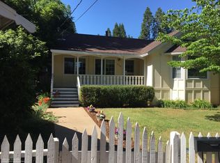 526 Saint Patricks Dr, Grass Valley, CA 95945