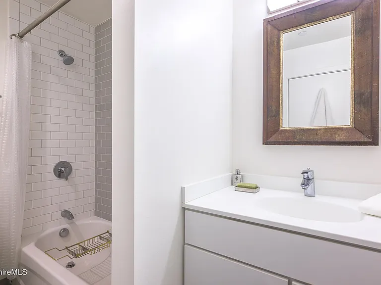 160 Water St #210 — Photo 10