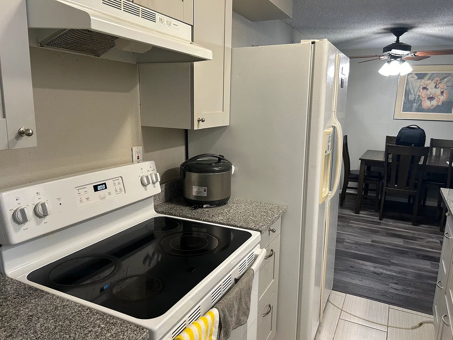 2 bed, 920 sqft, $1,695 — Photo 4
