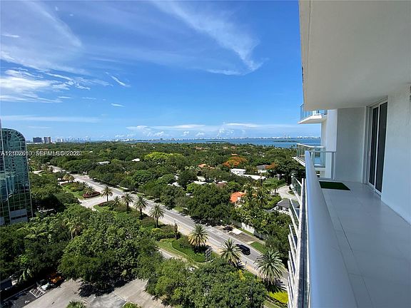 2nd image of 4250 Biscayne Blvd APT 1404