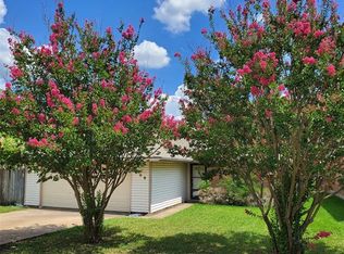 609 Trout St, Rockwall, TX 75032