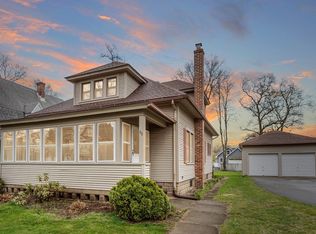 80 Lawnwood Ave, Longmeadow, MA 01106
