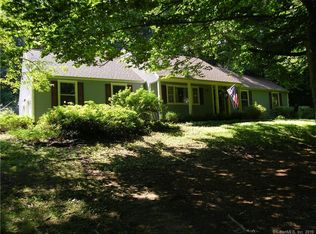 2 Dwayne Rd, Old Saybrook, CT 06475