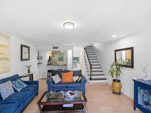 7793 Grande Street #7793, Sunrise, FL 33351