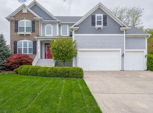 3532 Streamside Dr, Greenwood, IN 46143