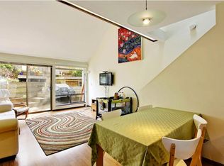 3614 Interlake Ave N APT B, Seattle, WA 98103