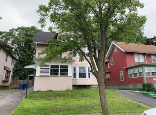 27 Wolfert Ter, Rochester, NY 14621