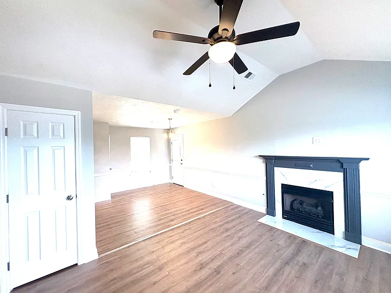 2812 Cranbrook Dr — Photo 17