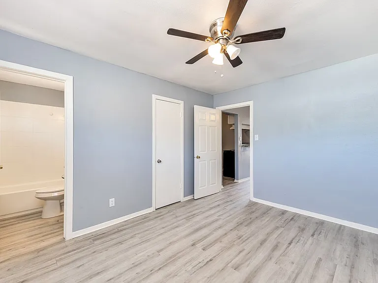 3040 Golfcrest Blvd #10 — Photo 6