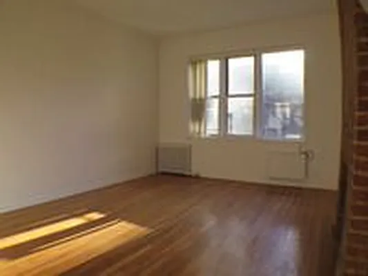 Rented by Glasser Realty LLC | media 11