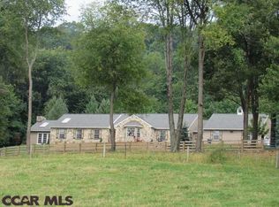 250 Abington Ln, Port Matilda, PA 16870