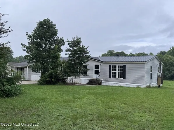 1010 Barr Rd, Coldwater, MS 38618