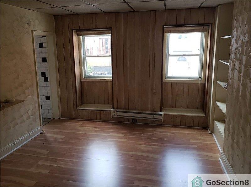 1st image of 121 W Saratoga St #3F