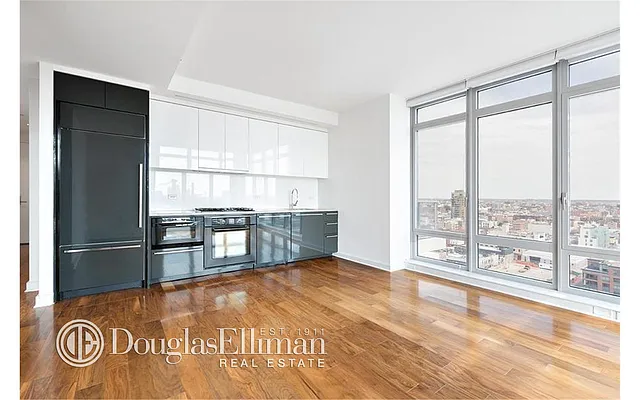 Rented by Douglas Elliman | media 26