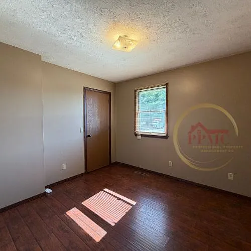 914 N Walnut Ave — Photo 14